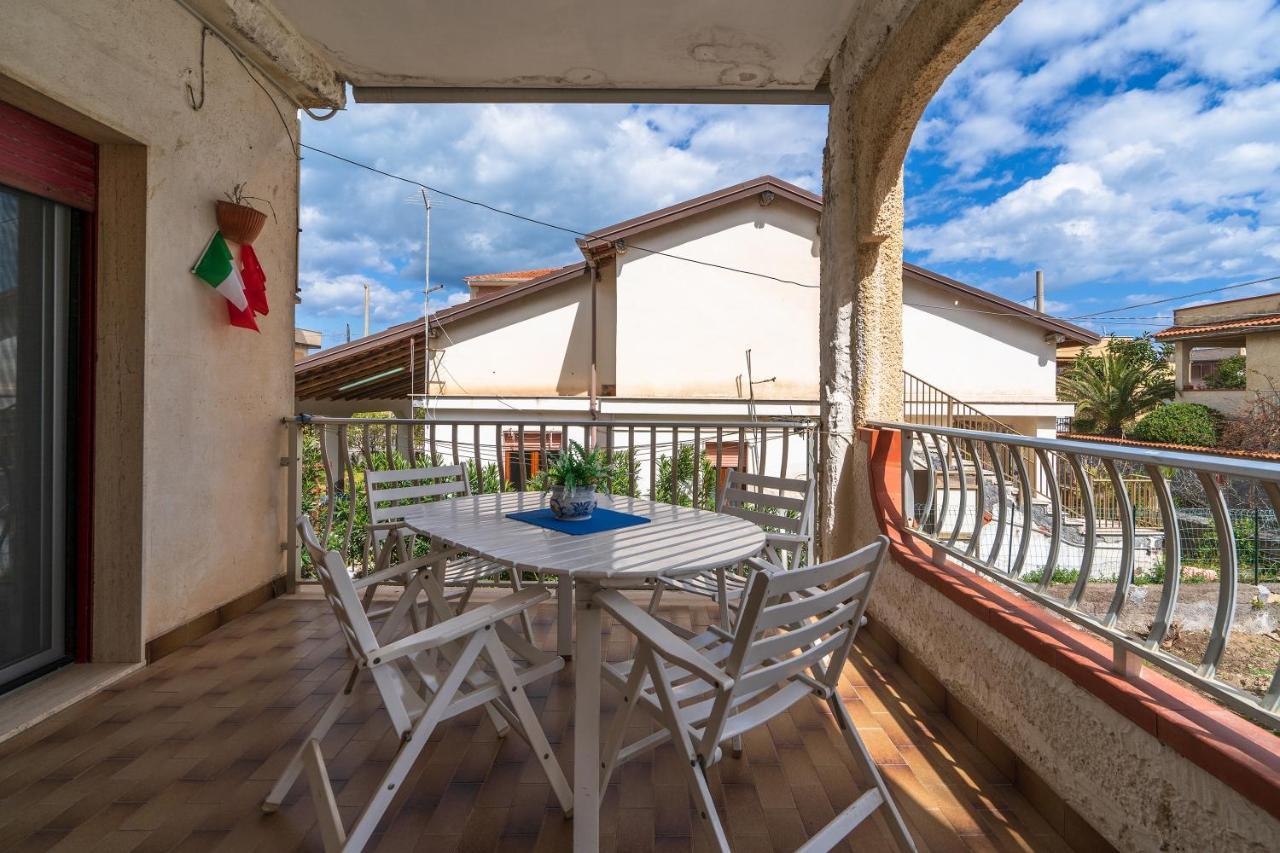 Villa Azzurra Agnone Bagni Kültér fotó