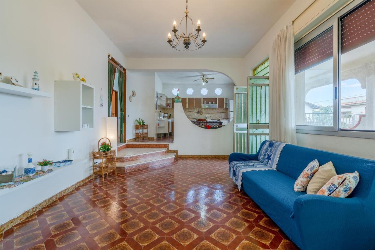 Villa Azzurra Agnone Bagni Kültér fotó