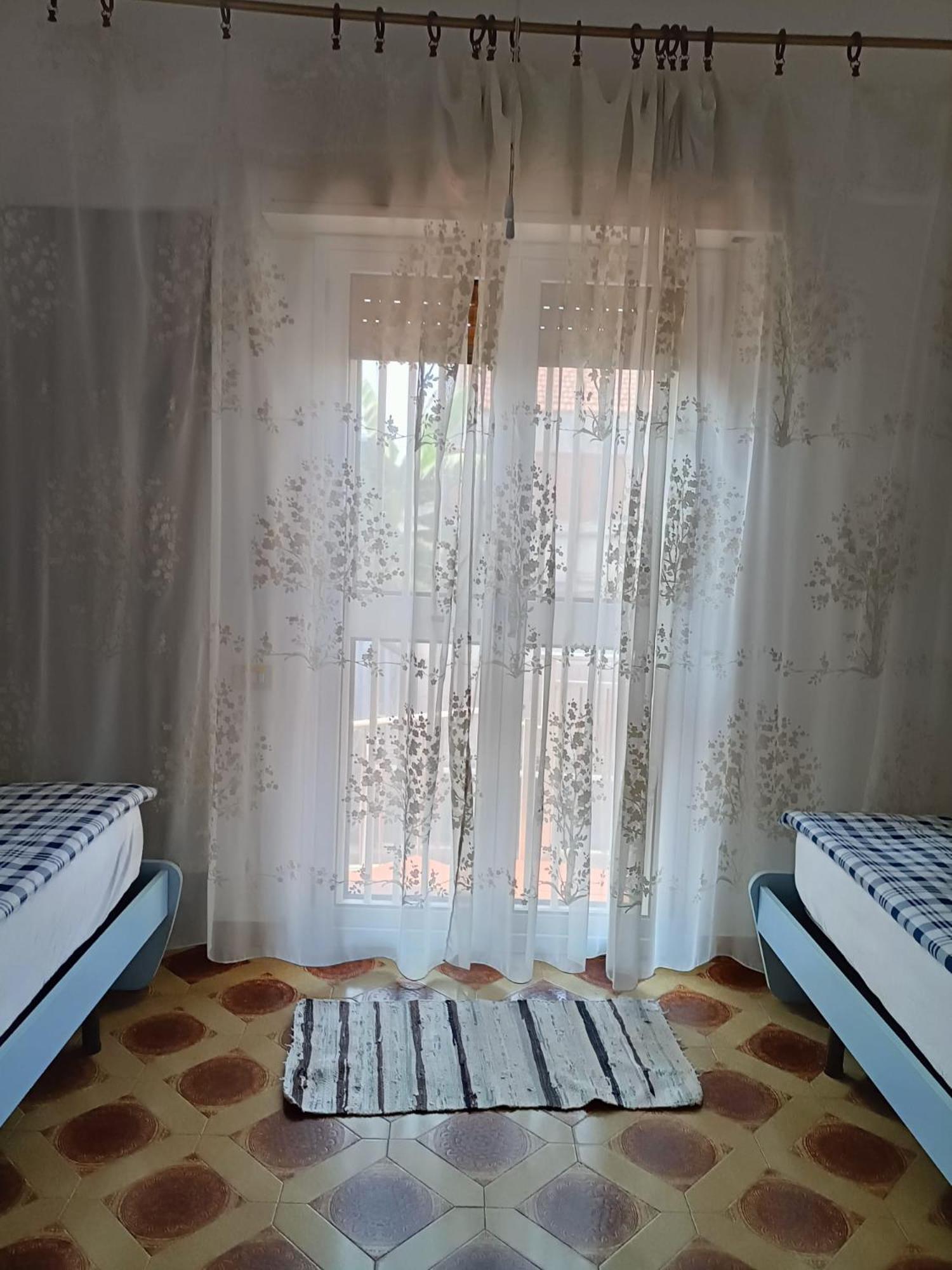 Villa Azzurra Agnone Bagni Kültér fotó