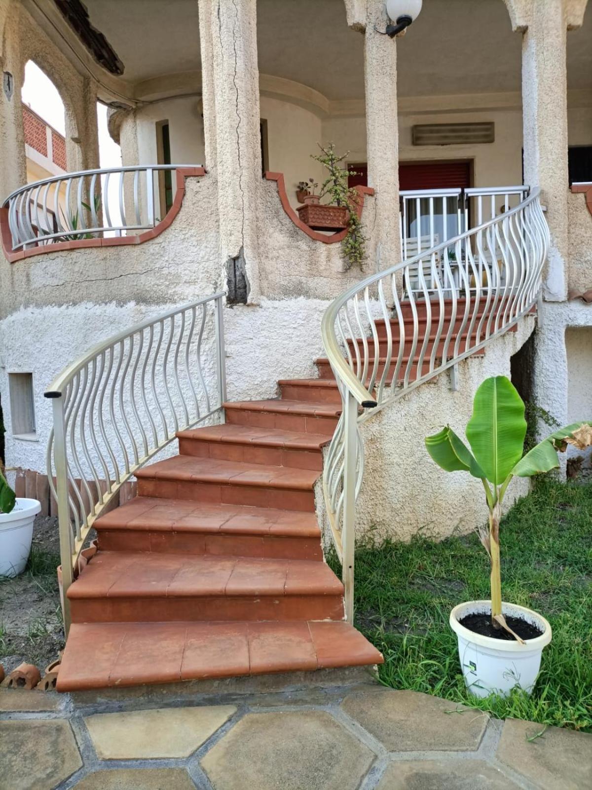 Villa Azzurra Agnone Bagni Kültér fotó